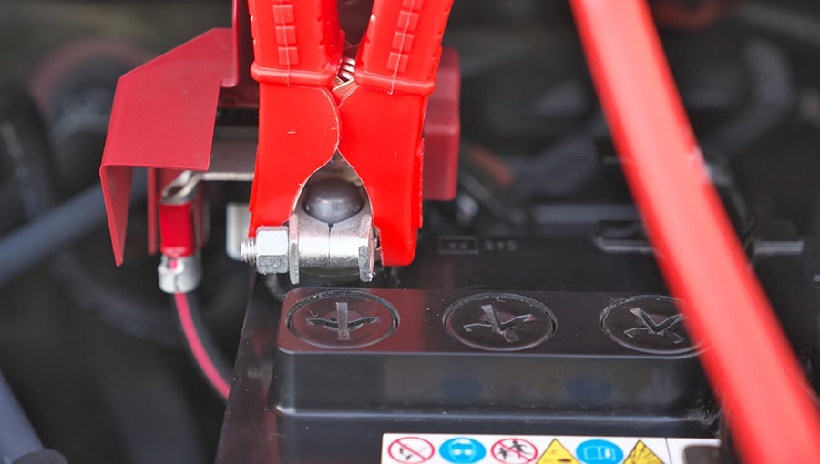 バッテリージャンピング